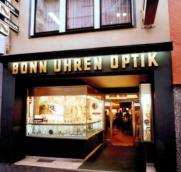 1958 Bezug des Hauses in der Wilhelmstraße 30