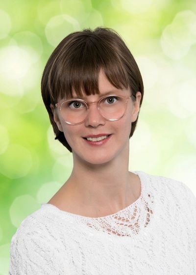 Robine Boll, Augenoptikerin